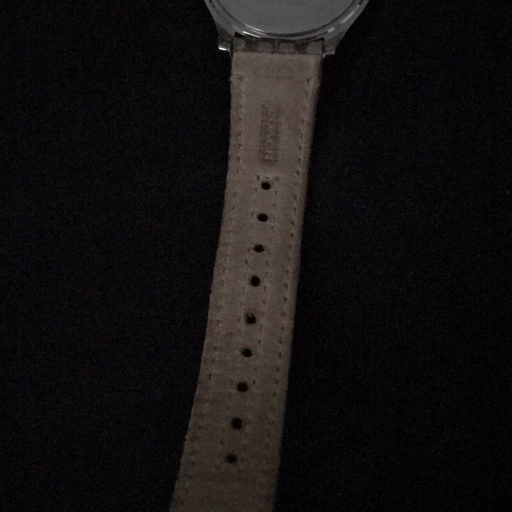 Coach watch - Picture 4 of 5